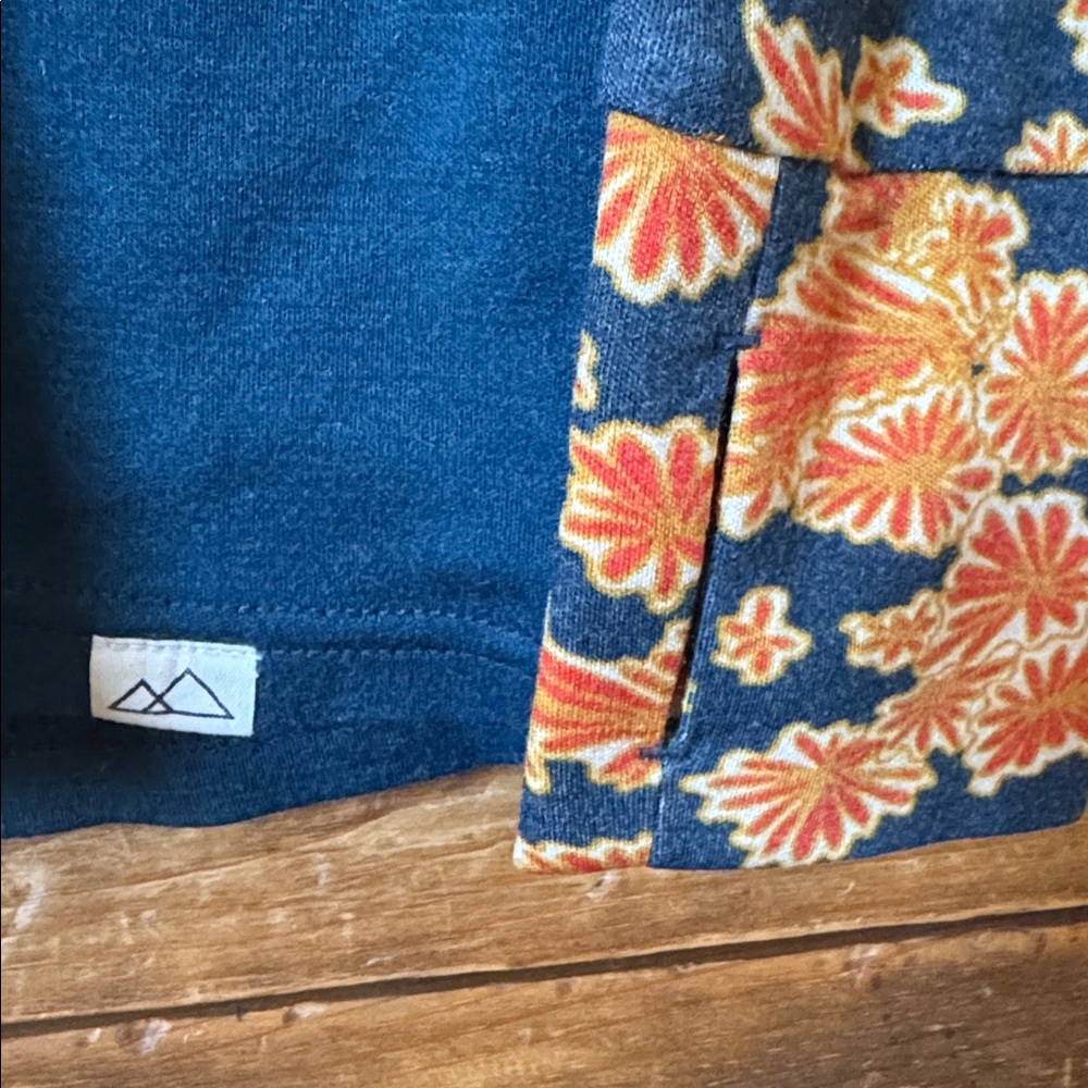 Wild Rye wool top - Picture 3 of 3